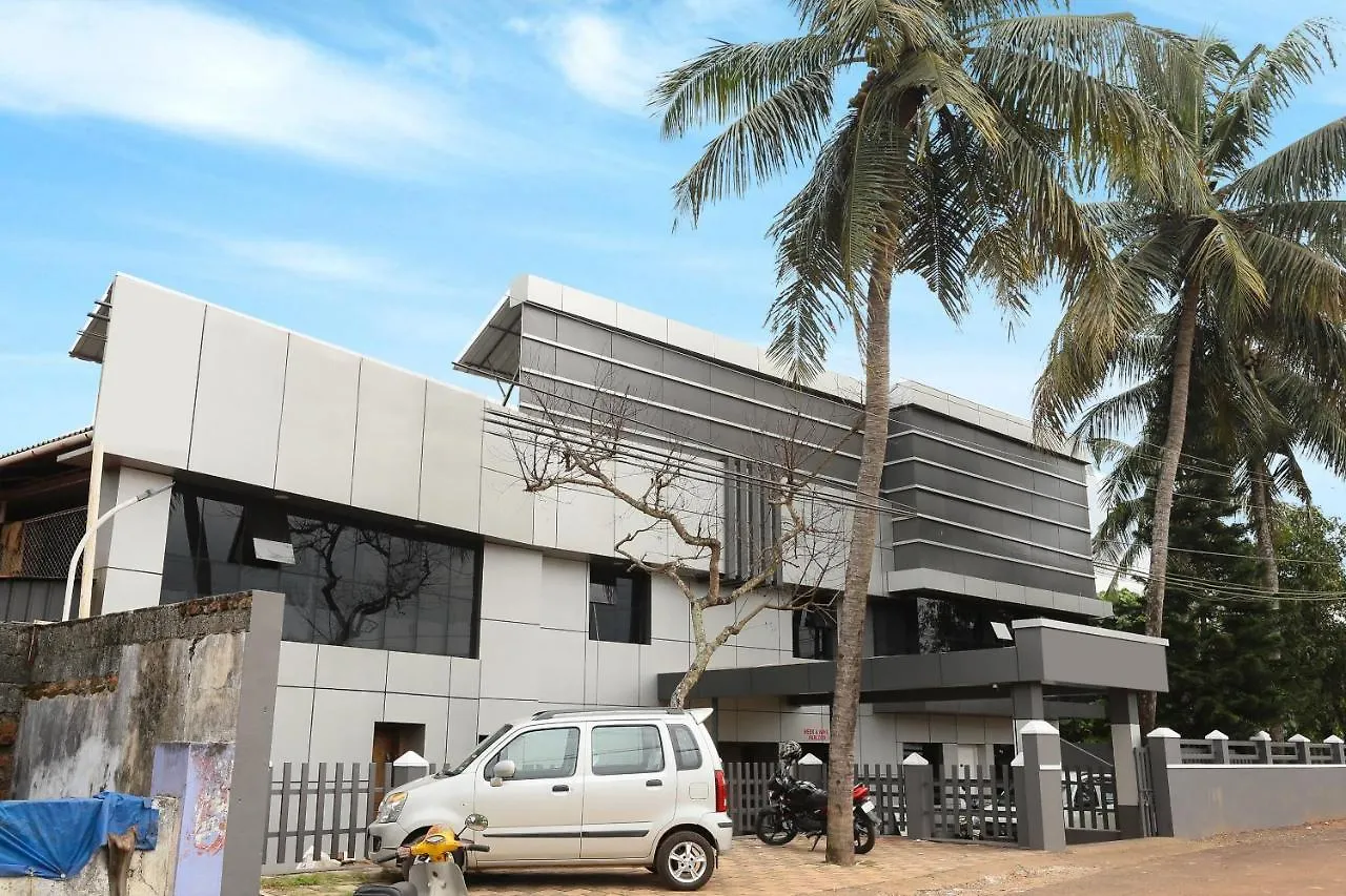 فندق Oyo 23116 Gino Tourist Home Kochi